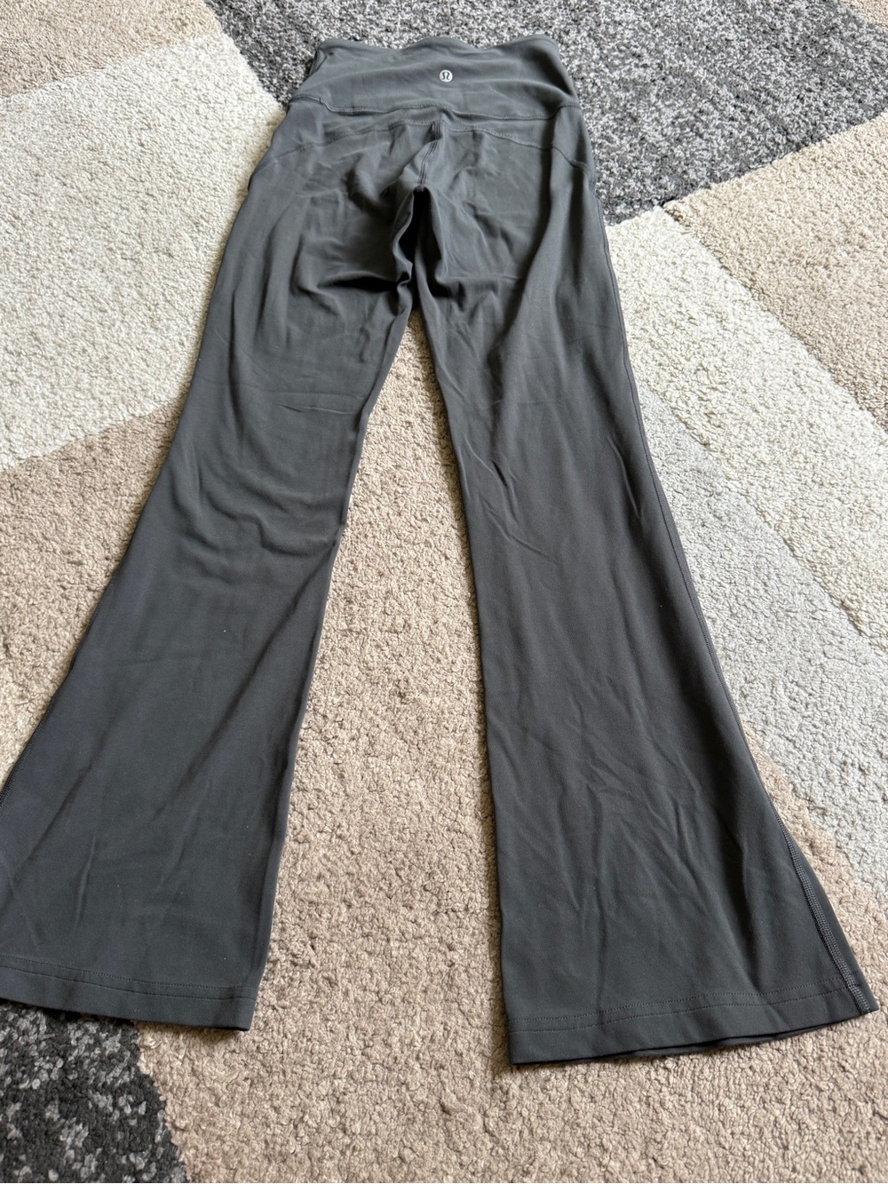 Lululemon Super-High Rise Flare Leg Graphite Grey Pants - Size 2 - Picture 2 of 5